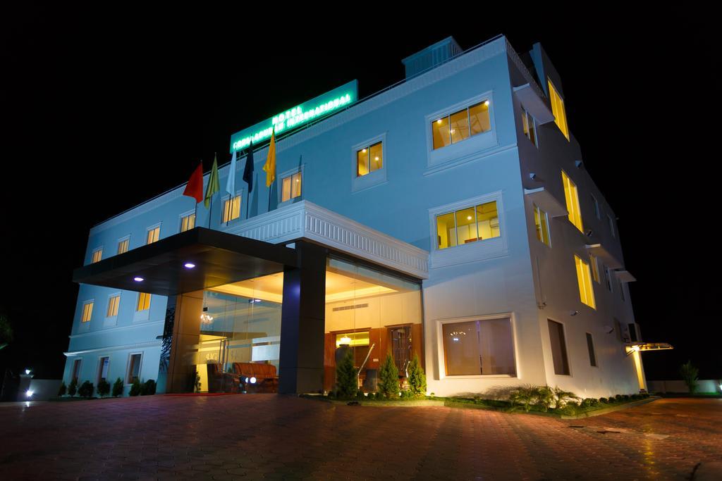 Hotel Gopalapuram International Pollachi Exterior photo